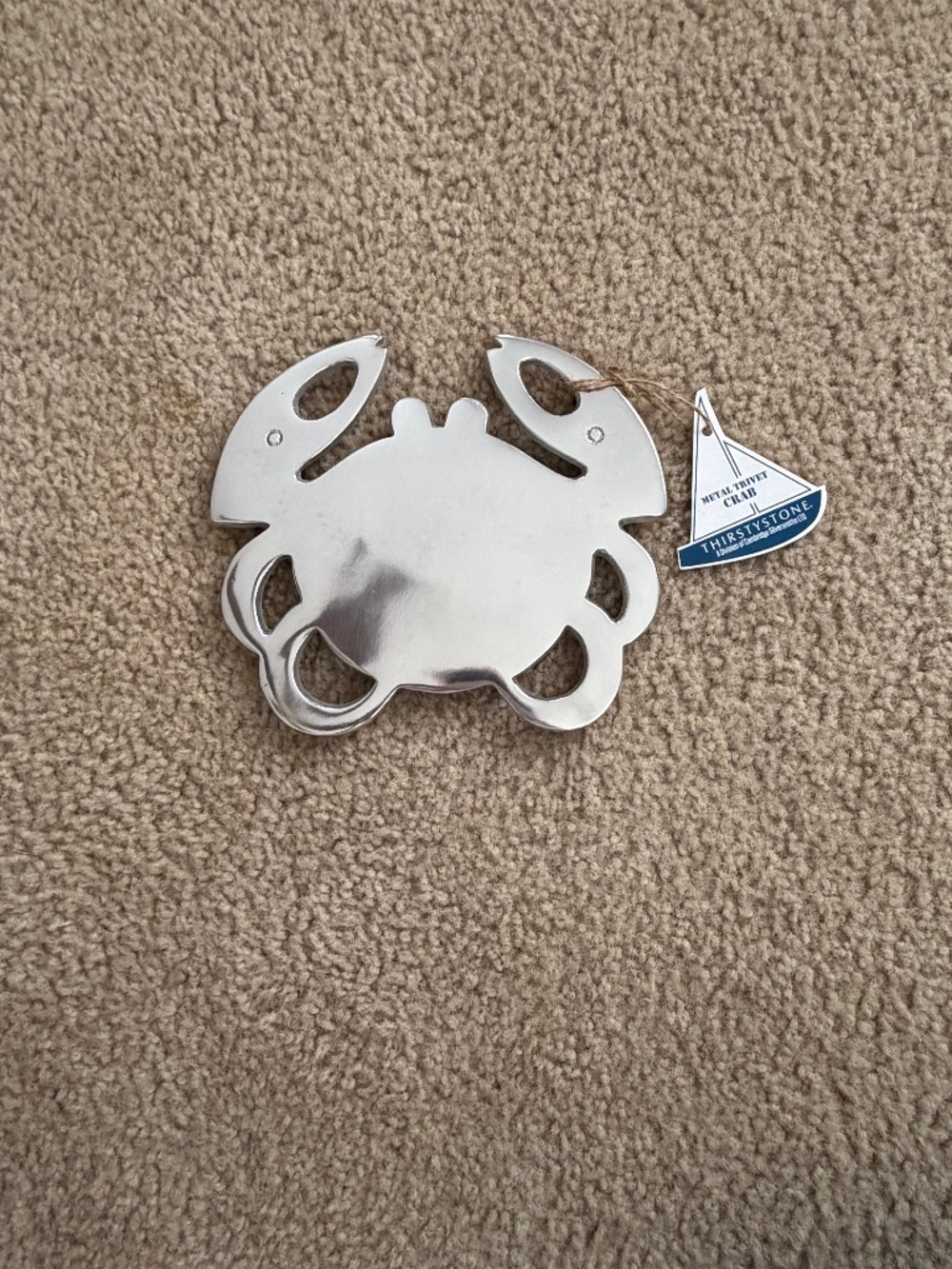 Aluminum crab trivet